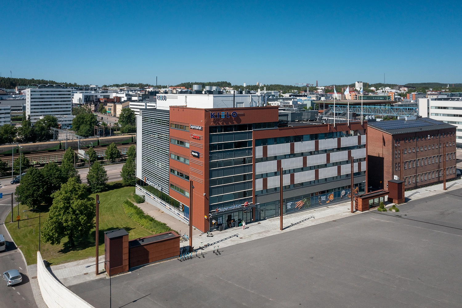 Innova 4, Jyväskylän Lutakonaukio 1 kiinteistön ilmakuva.